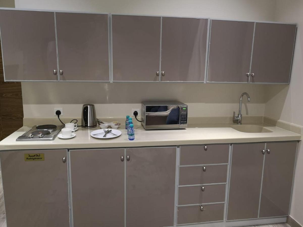 Makarem Hotel Apartments Ер-Ріяд Екстер'єр фото