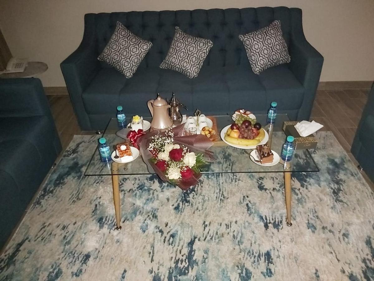 Makarem Hotel Apartments Ер-Ріяд Екстер'єр фото